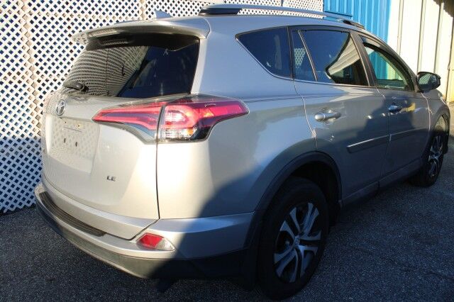 2017 Toyota RAV4 LE
