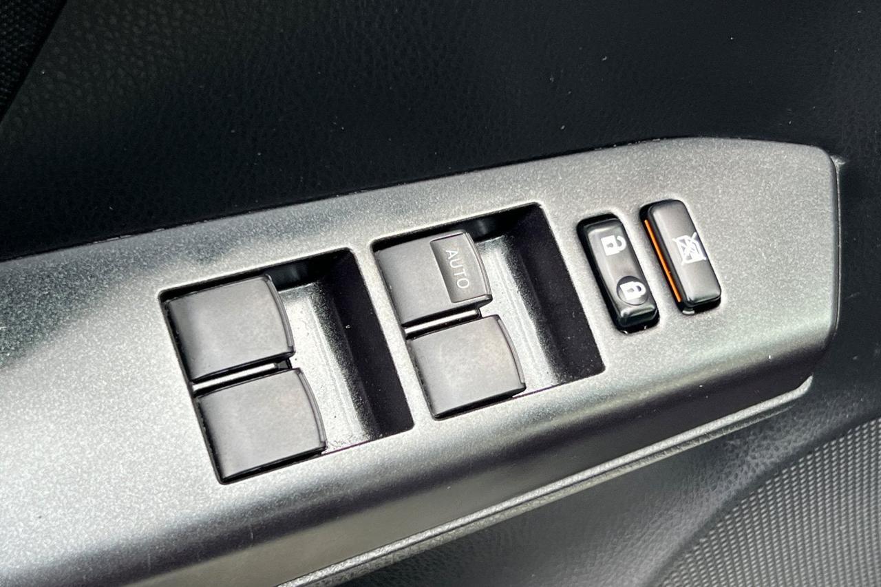 2017 Toyota RAV4 LE Roseville CA