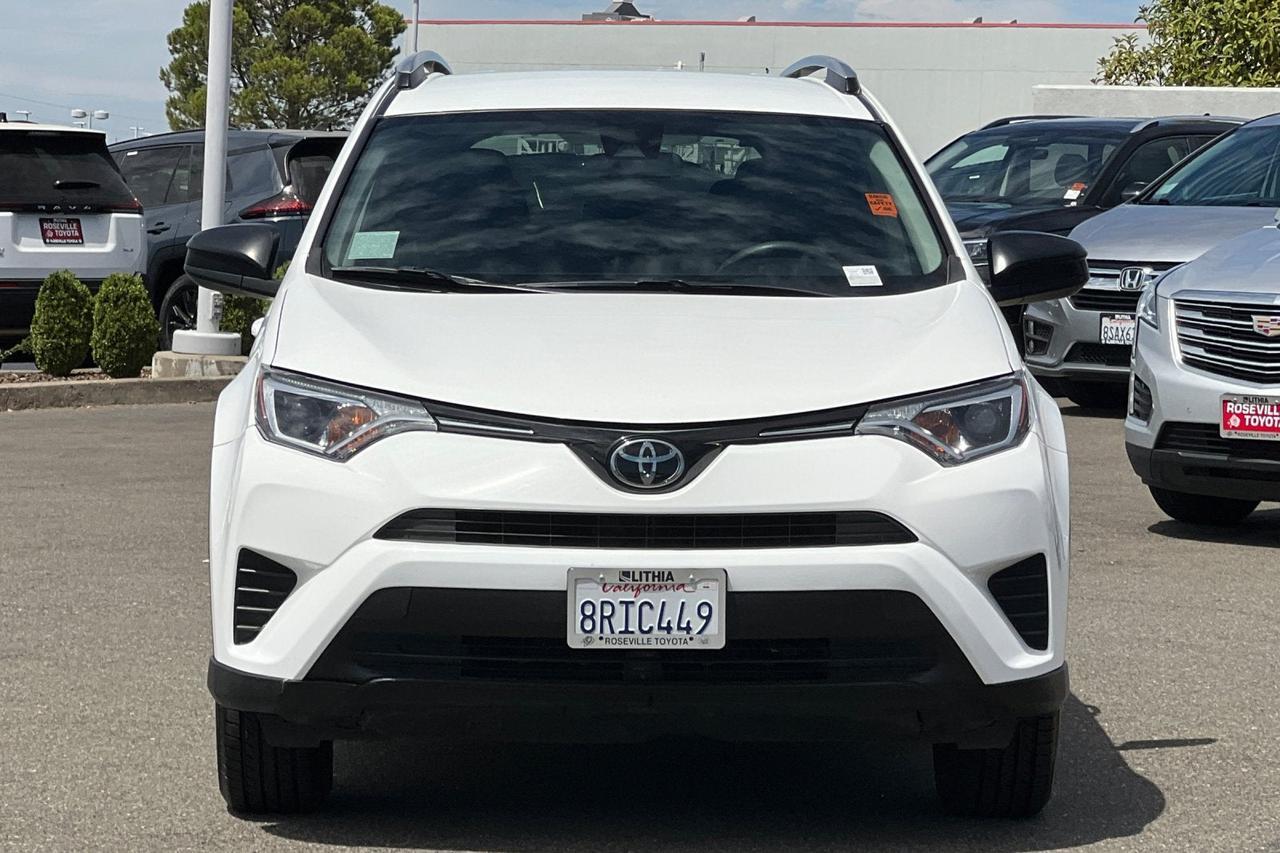 2017 Toyota RAV4 LE Roseville CA