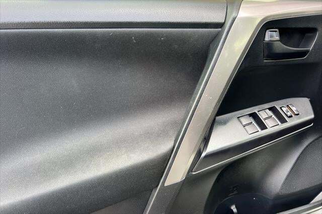 2017 Toyota RAV4 LE Roseville CA