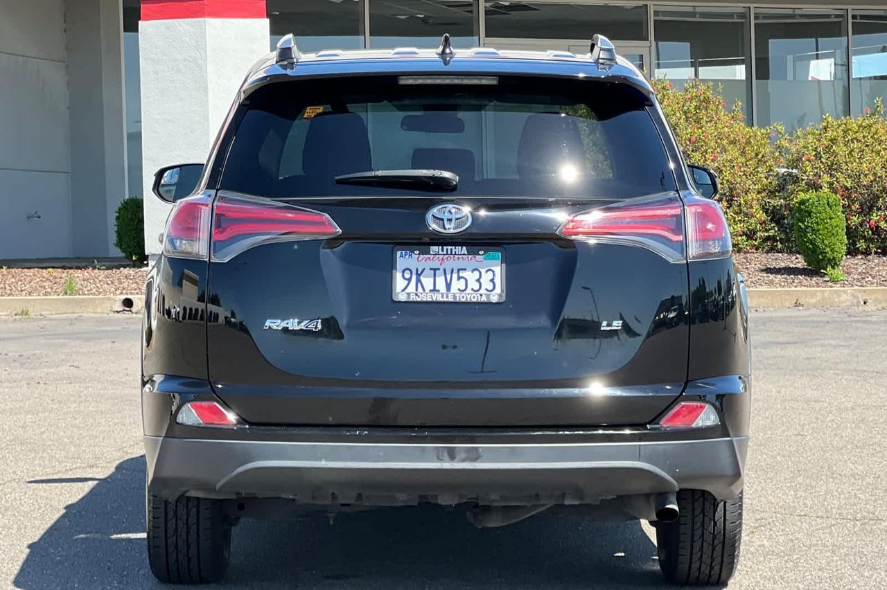 2017 Toyota RAV4 LE Roseville CA