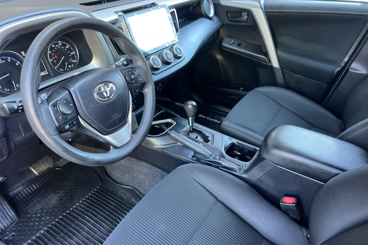 2017 Toyota RAV4 LE Roseville CA