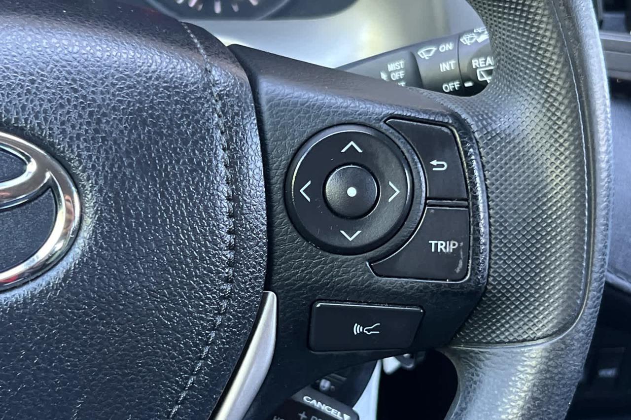 2017 Toyota RAV4 LE Roseville CA