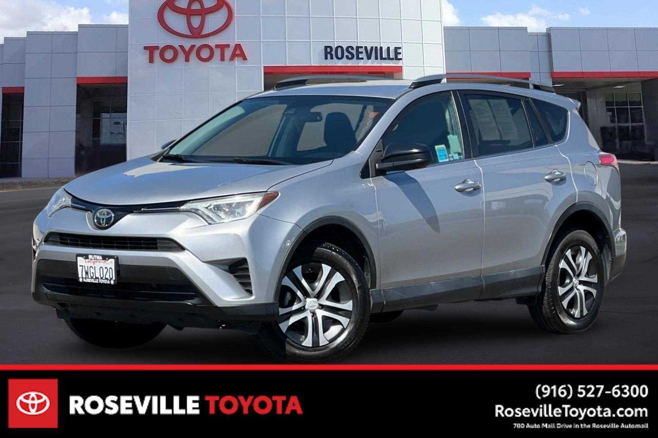 2017 Toyota RAV4 LE