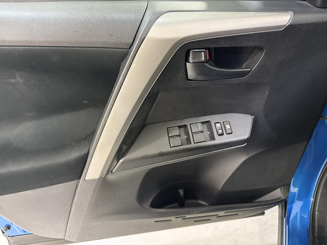 2017 Toyota RAV4 LE San Antonio TX