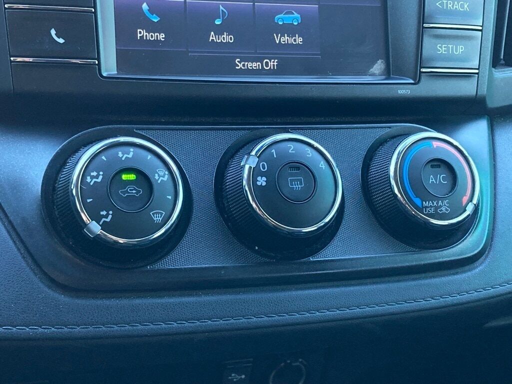 2017 Toyota RAV4 LE San Antonio TX