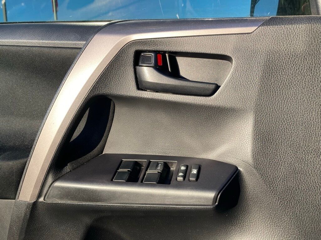 2017 Toyota RAV4 LE San Antonio TX