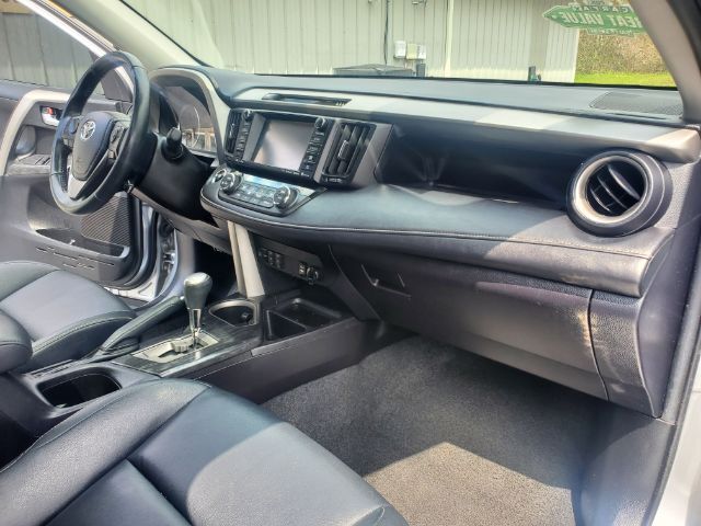 2017 Toyota RAV4 Limited | Platinum Elgin IL