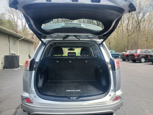 2017 Toyota RAV4 Limited | Platinum Elgin IL