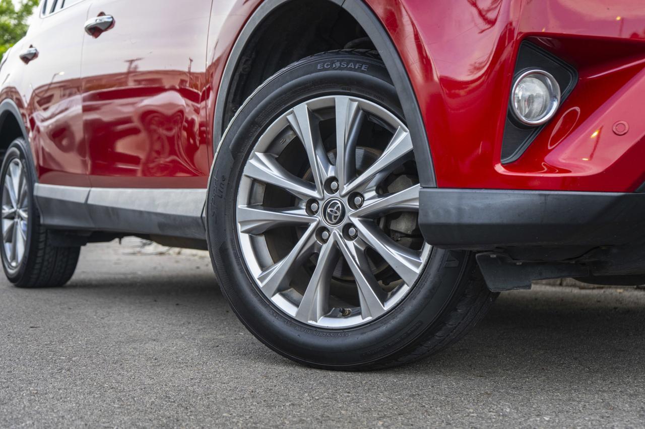 2017 Toyota RAV4 Limited