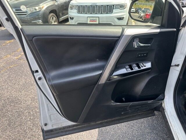 2017 Toyota RAV4 Limited Worcester MA
