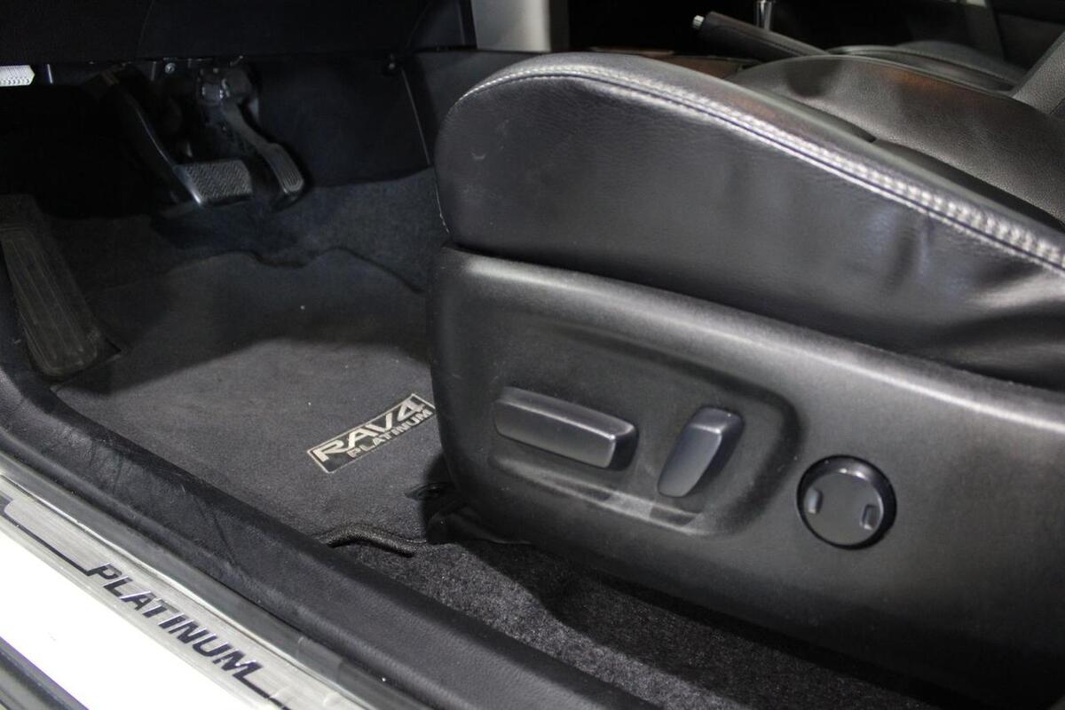 2017 Toyota RAV4 Platinum Dublin CA