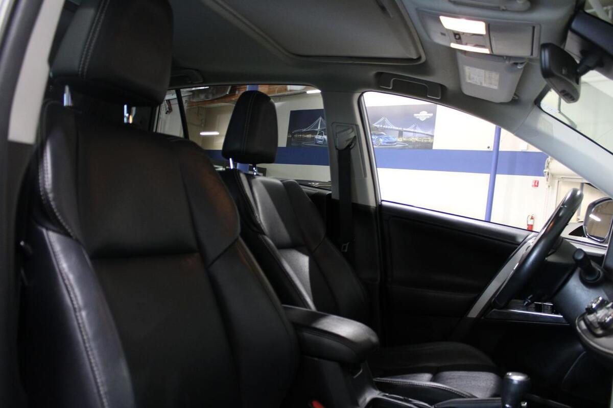 2017 Toyota RAV4 Platinum Dublin CA