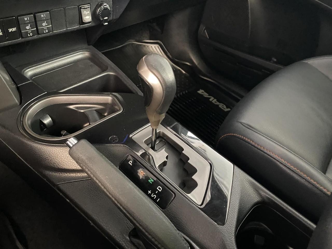 2017 Toyota RAV4 SE Richmond Hill NY