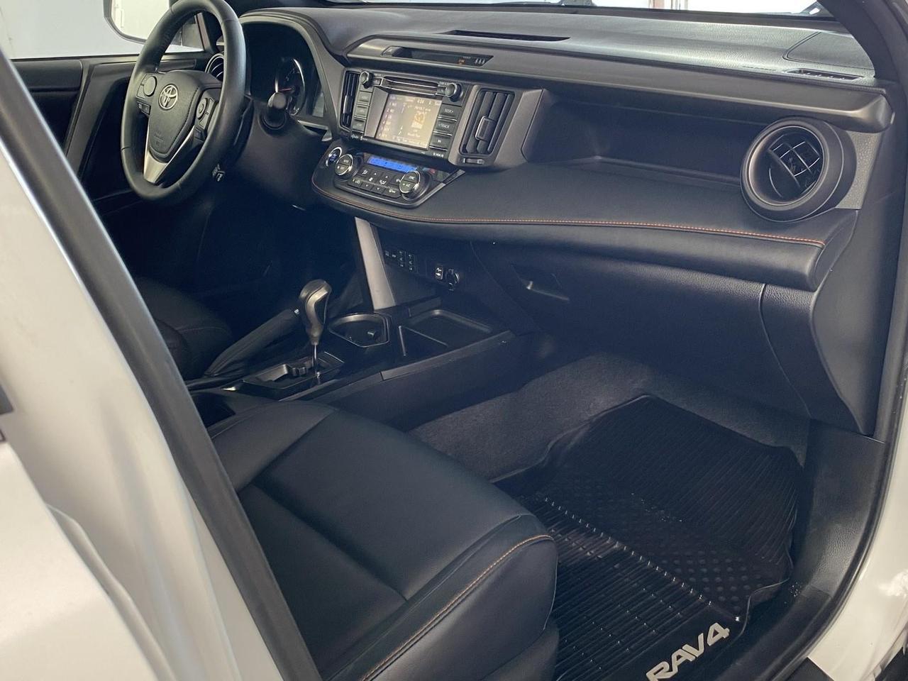 2017 Toyota RAV4 SE Richmond Hill NY