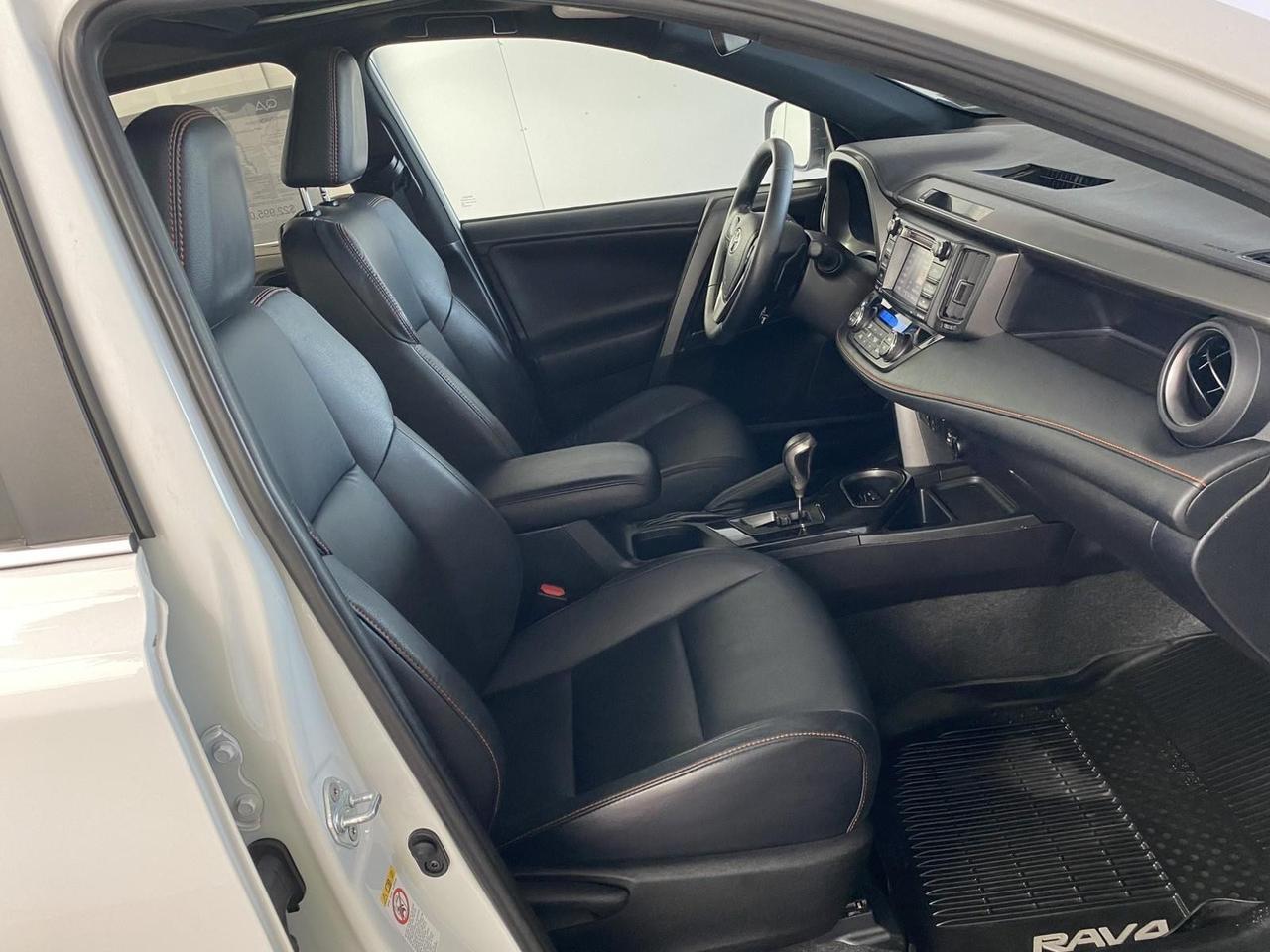 2017 Toyota RAV4 SE Richmond Hill NY