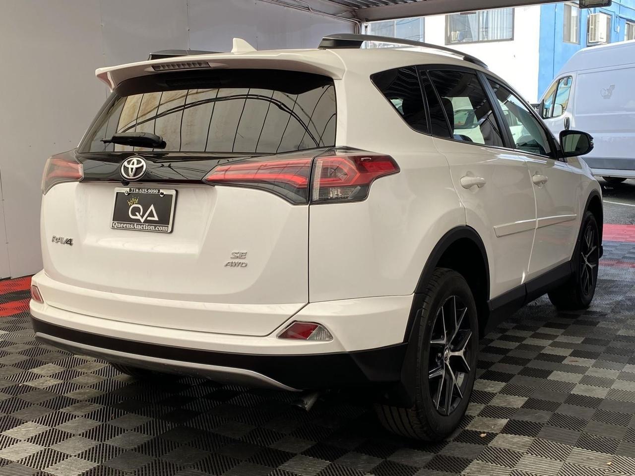 2017 Toyota RAV4 SE Richmond Hill NY