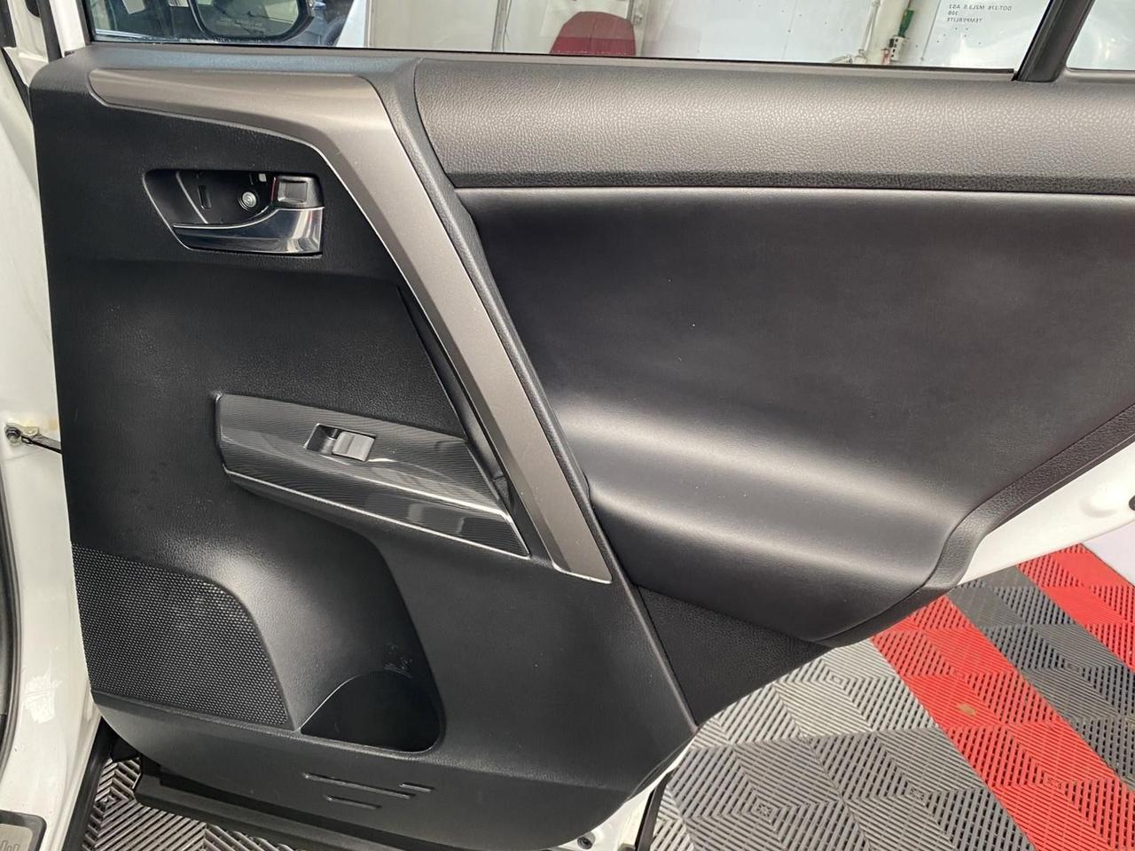 2017 Toyota RAV4 SE Richmond Hill NY