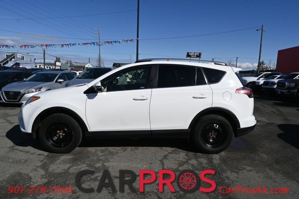 2017 Toyota RAV4 XLE - All Wheel Drive - Bluetooth - Backup Camera - Power Sunroof - Power Liftgate - Lane Departure Alert - USB & AUX Input - Tow Pkg - 1 Owner - 25MPG