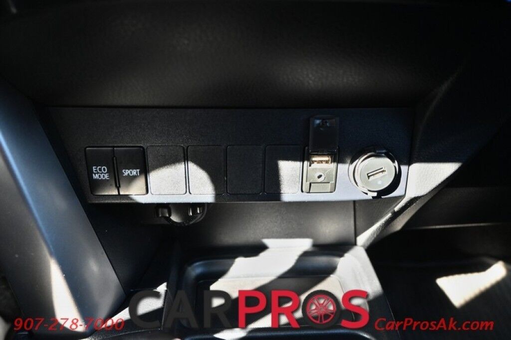 2017 Toyota RAV4 XLE - All Wheel Drive - Bluetooth - Backup Camera - Power Sunroof - Power Liftgate - Lane Departure Alert - USB & AUX Input - Tow Pkg - 1 Owner - 25MPG Anchorage AK