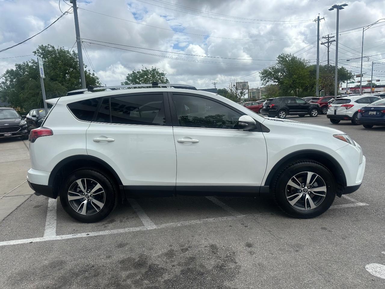 2017 Toyota RAV4 XLE Austin TX