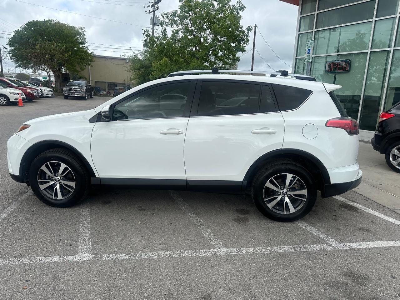 2017 Toyota RAV4 XLE Austin TX
