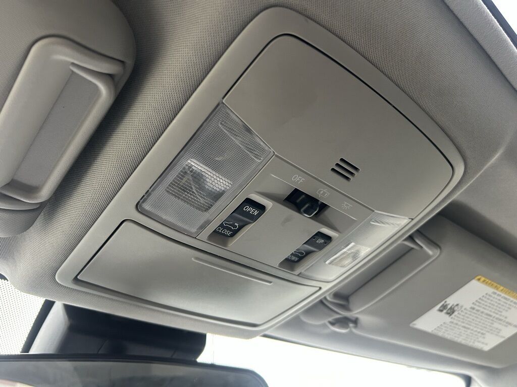 2017 Toyota RAV4 XLE Crestwood KY