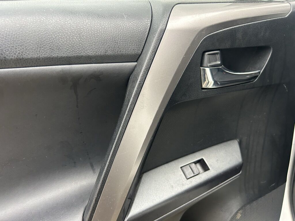 2017 Toyota RAV4 XLE Crestwood KY