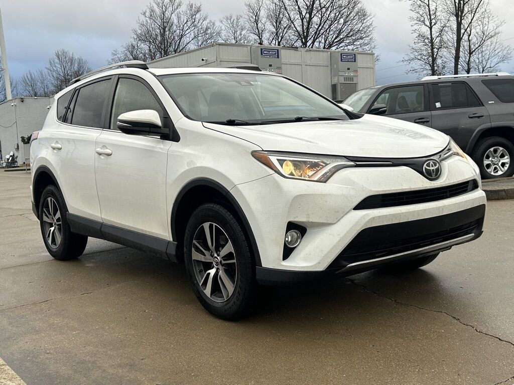 2017 Toyota RAV4 XLE Crestwood KY