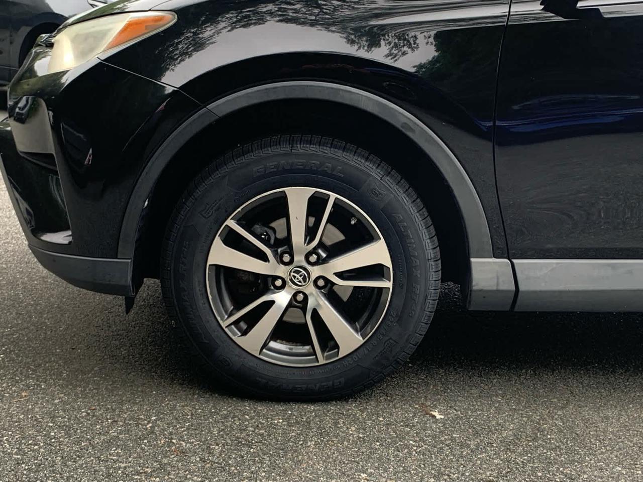 2017 Toyota RAV4 XLE Dartmouth MA