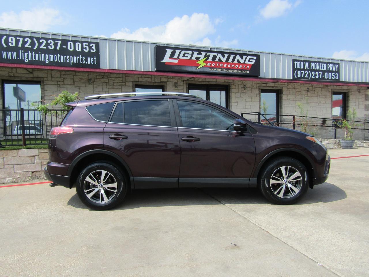 2017 Toyota RAV4 XLE FWD (Natl) Grand Prairie TX