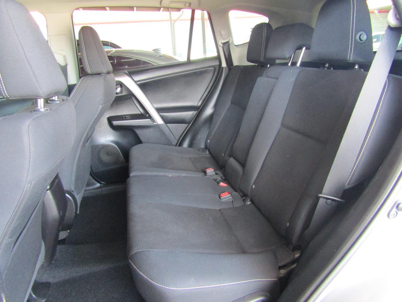 2017 Toyota RAV4 XLE FWD (Natl) Grand Prairie TX