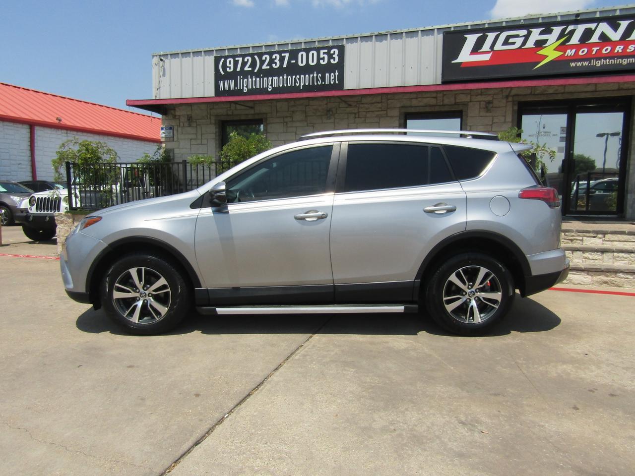 2017 Toyota RAV4 XLE FWD (Natl) Grand Prairie TX