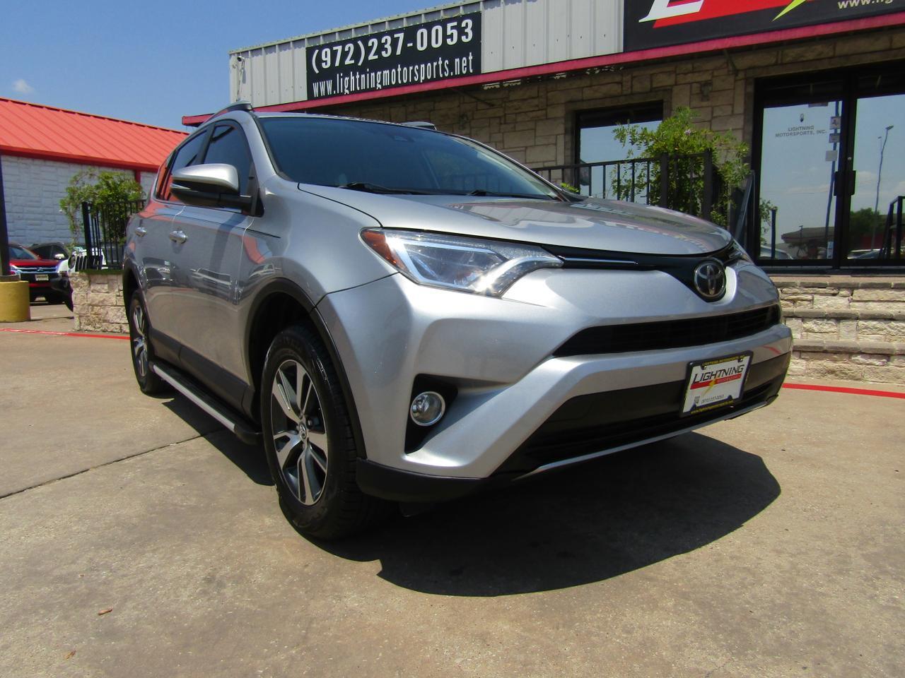 2017 Toyota RAV4 XLE FWD (Natl) Grand Prairie TX