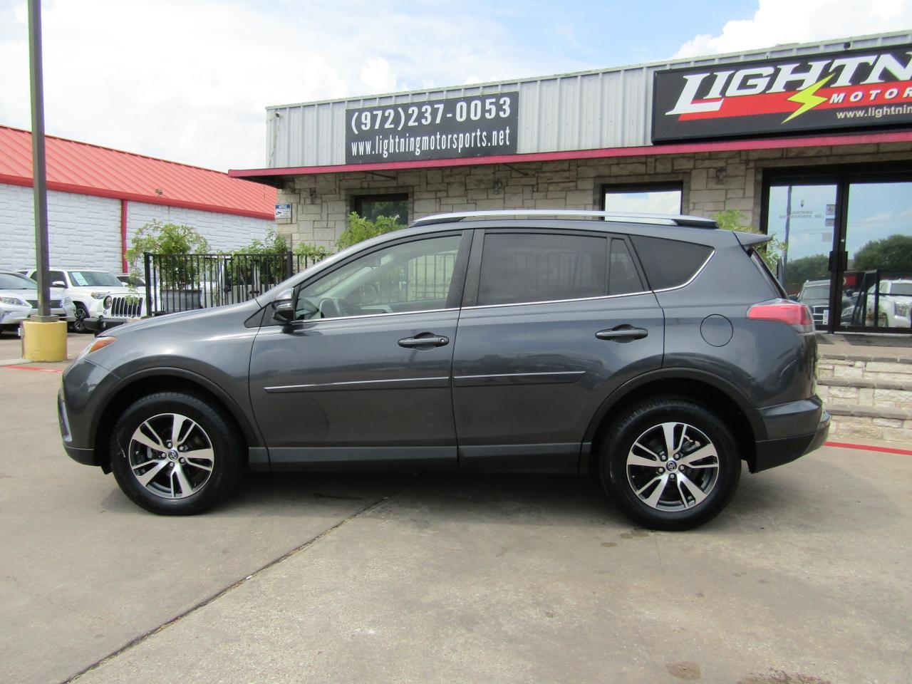 2017 Toyota RAV4 XLE FWD (Natl) Grand Prairie TX