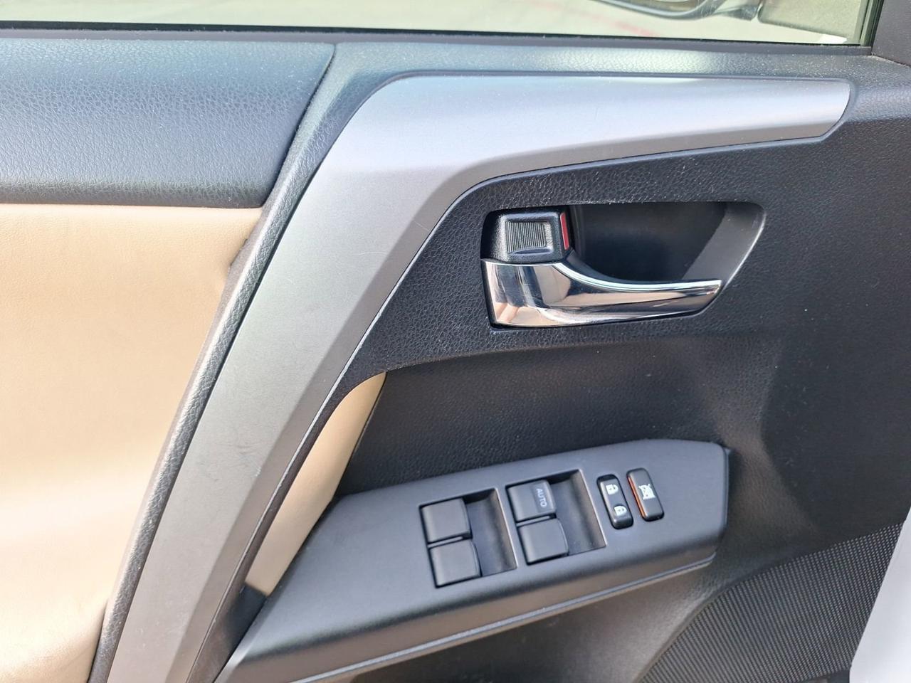 2017 Toyota RAV4 XLE Hurst TX