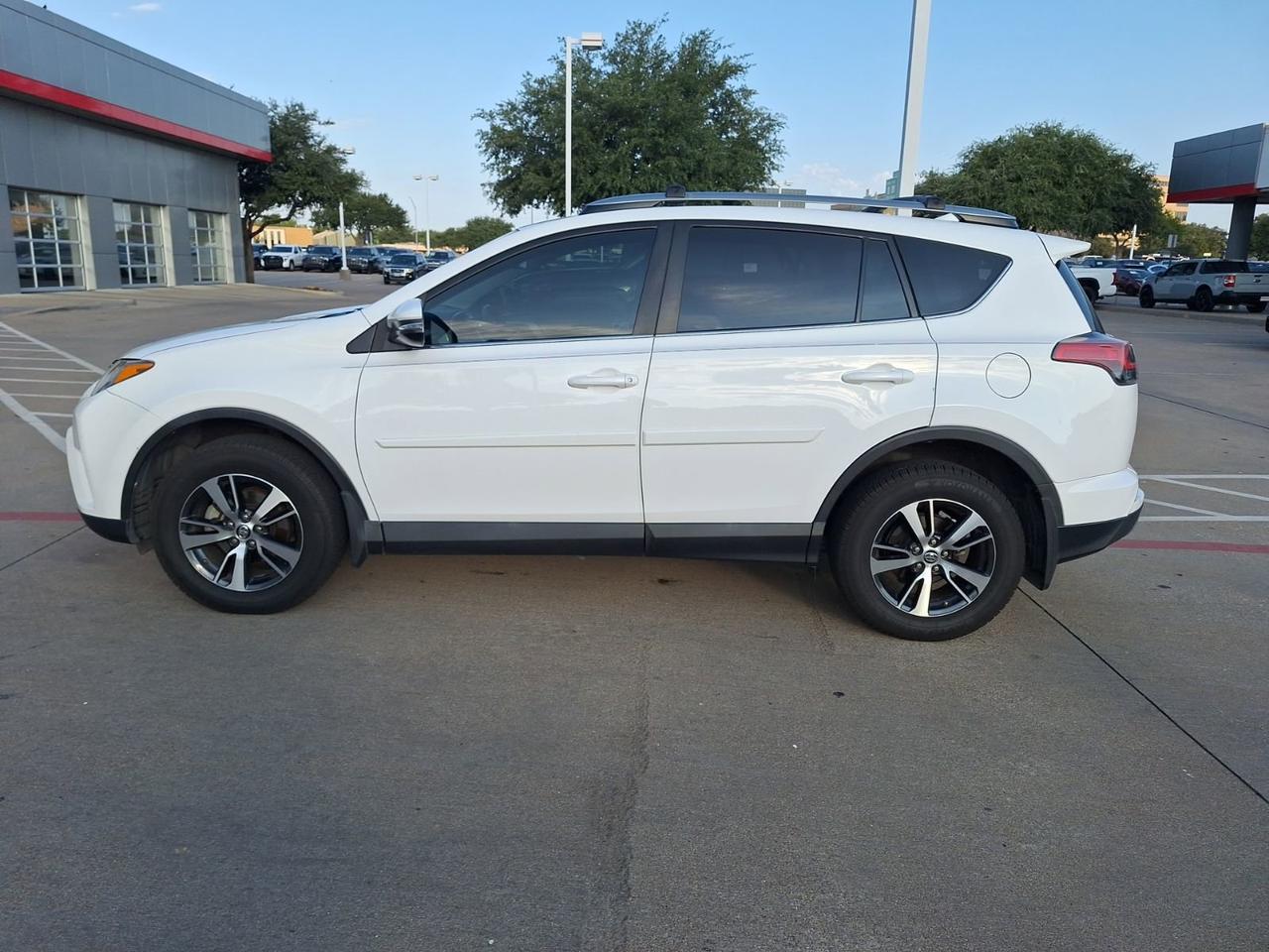 2017 Toyota RAV4 XLE Hurst TX