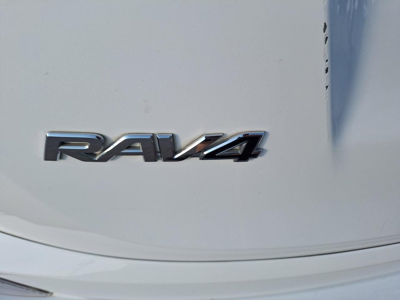 2017 Toyota RAV4 XLE Hurst TX