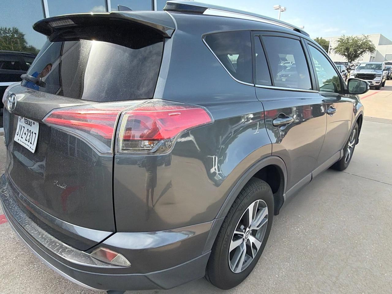 2017 Toyota RAV4 XLE Hurst TX