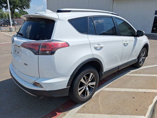 2017 Toyota RAV4 XLE Hurst TX