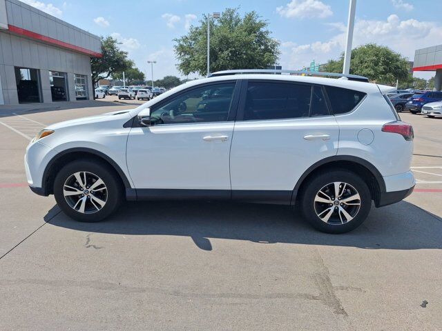 2017 Toyota RAV4 XLE Hurst TX