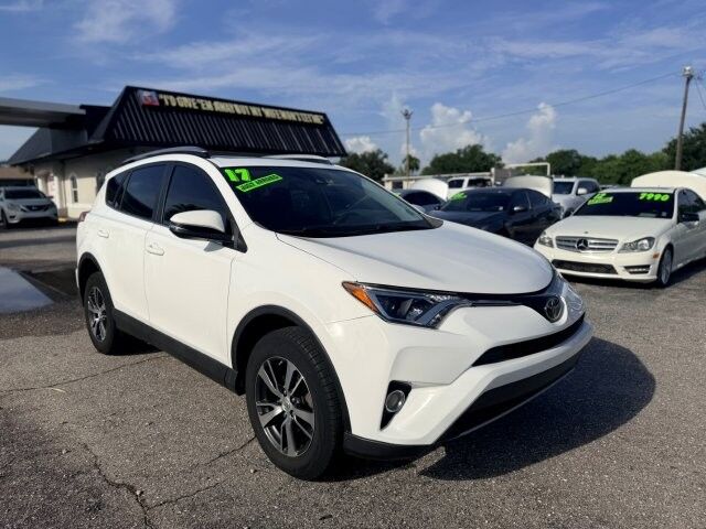 2017 Toyota RAV4 XLE