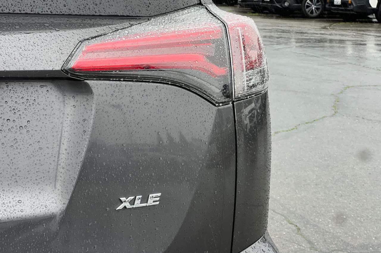 2017 Toyota RAV4 XLE Roseville CA