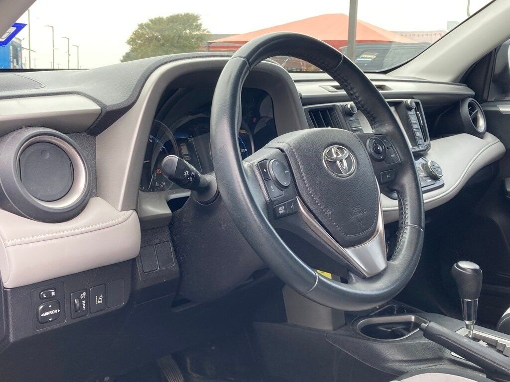 2017 Toyota RAV4 XLE San Antonio TX