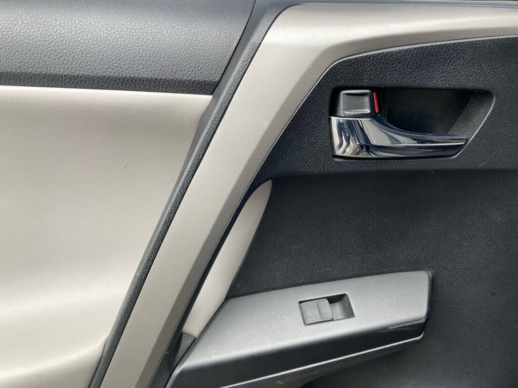 2017 Toyota RAV4 XLE San Antonio TX