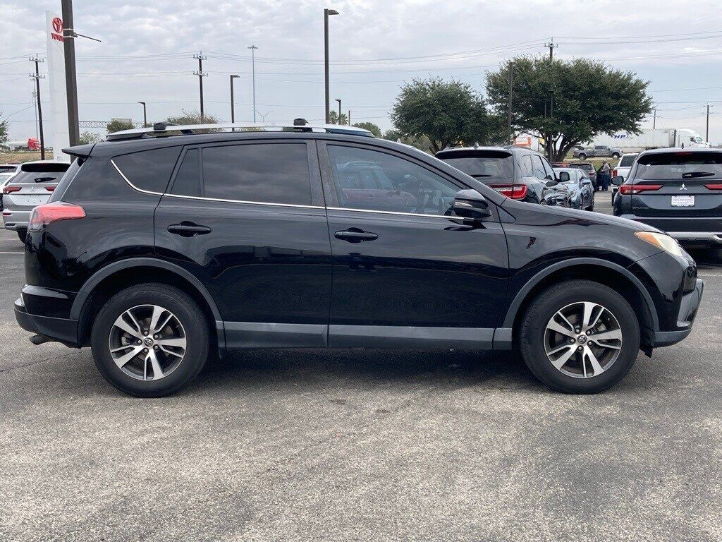 2017 Toyota RAV4 XLE San Antonio TX