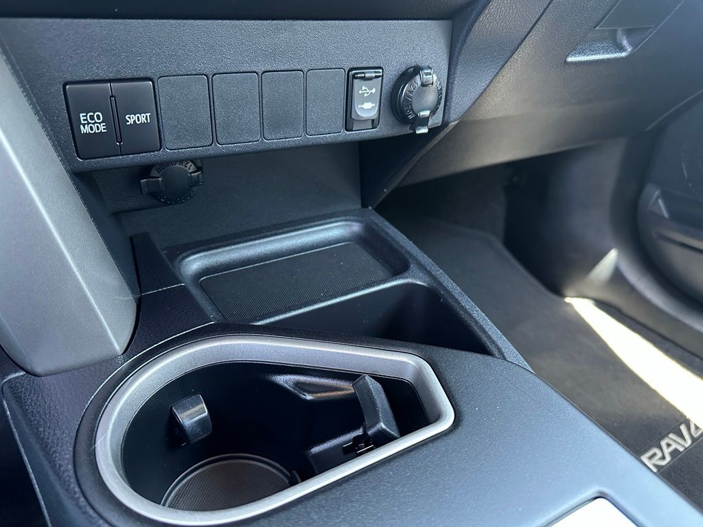 2017 Toyota RAV4 XLE Tucson AZ