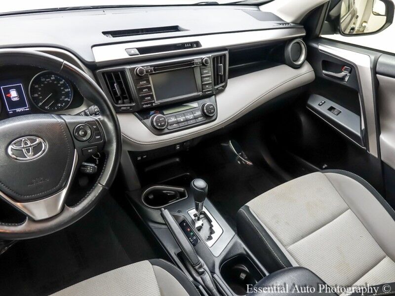 2017 Toyota RAV4 XLE Willowbrook IL