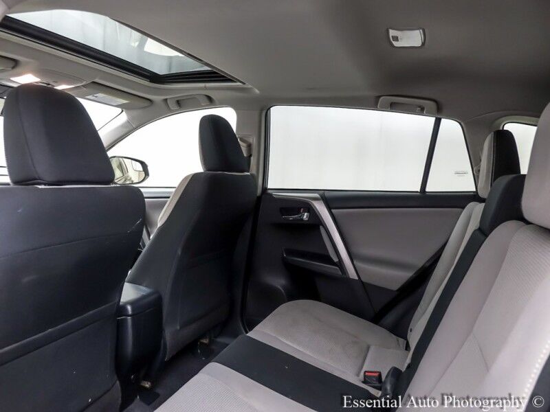 2017 Toyota RAV4 XLE Willowbrook IL