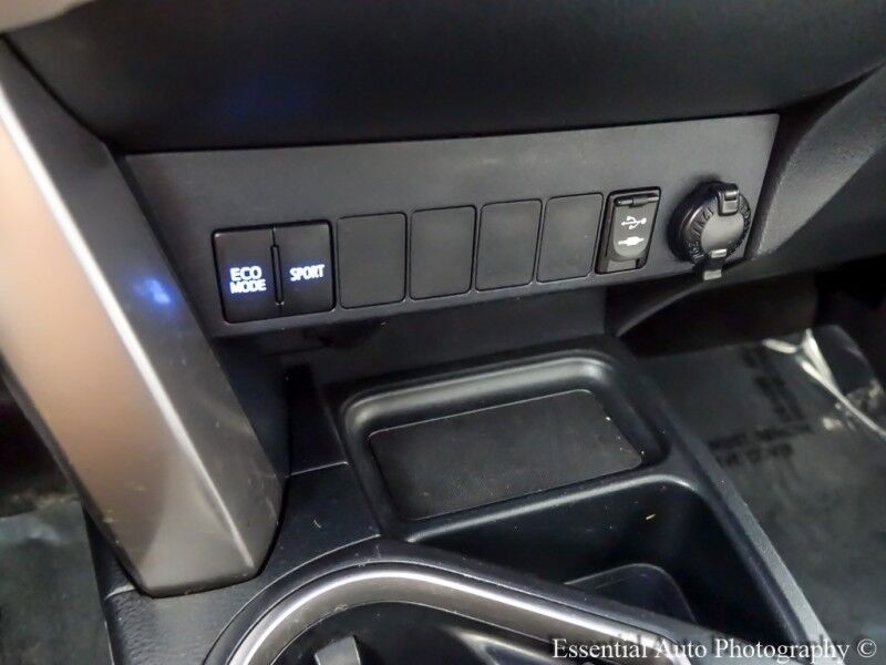 2017 Toyota RAV4 XLE Willowbrook IL